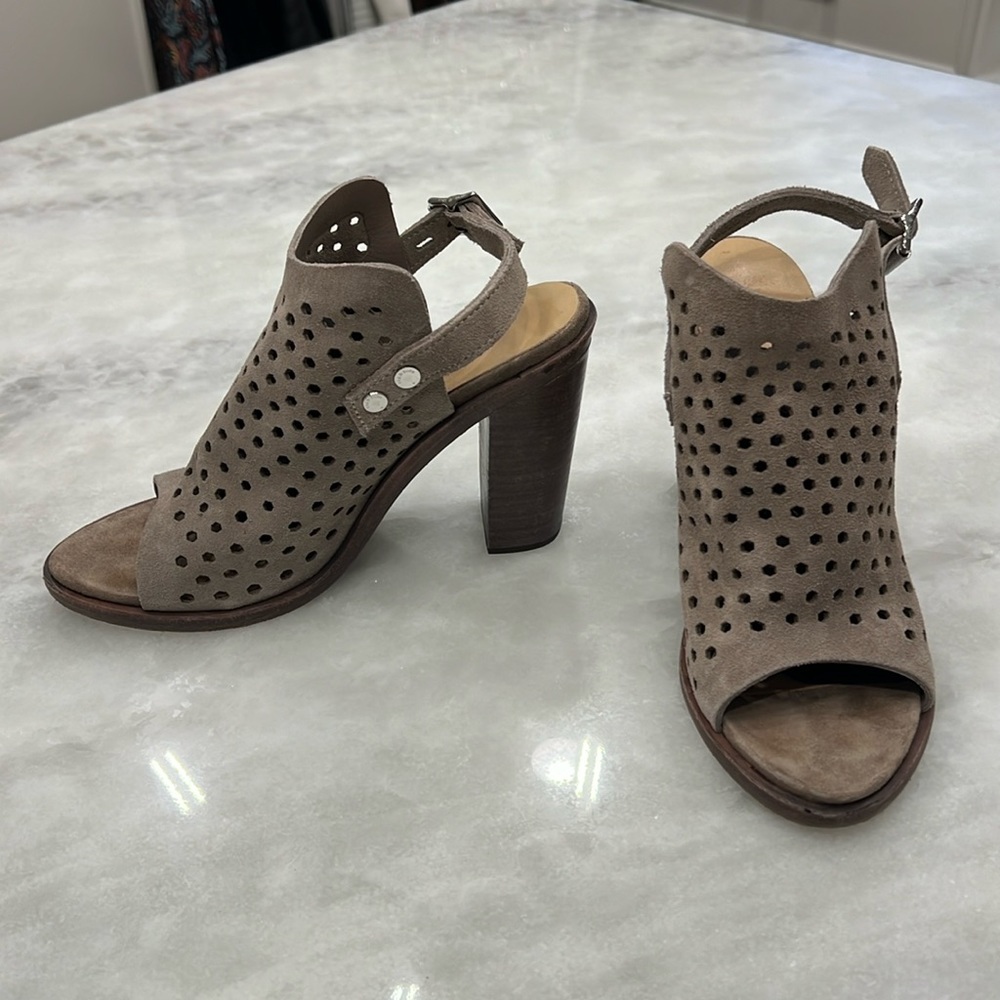 Rag & Bone gray-brown suede shoes (36.5)